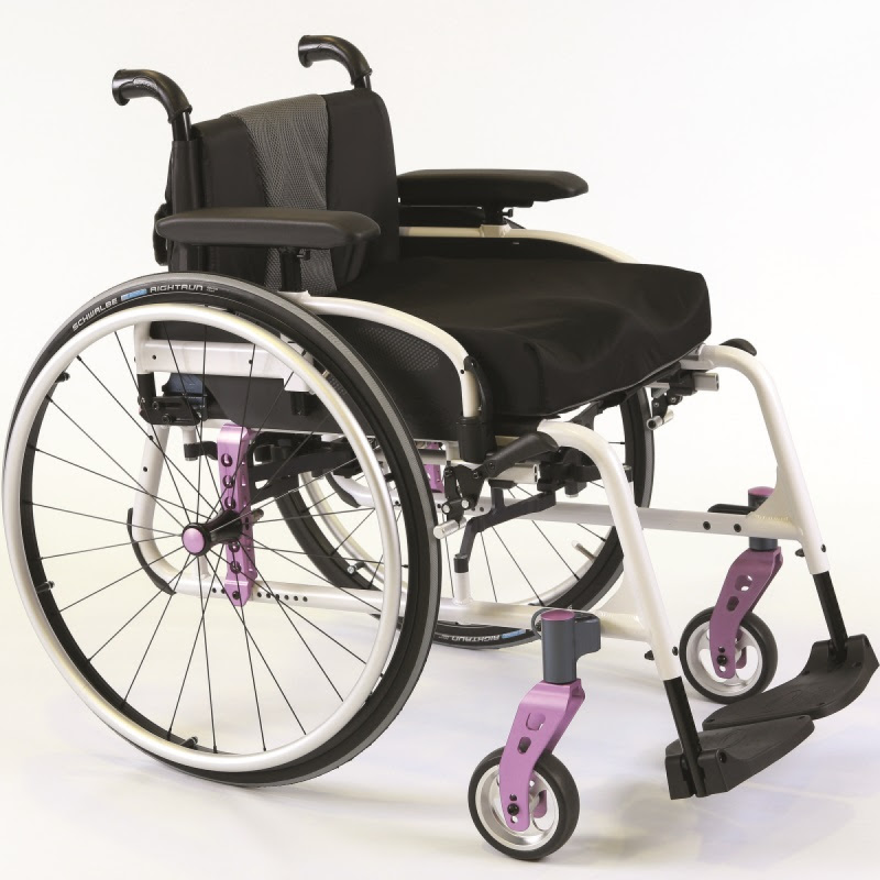 Активне базове крісло колісне Invacare Action 5 (Action 5-1771)