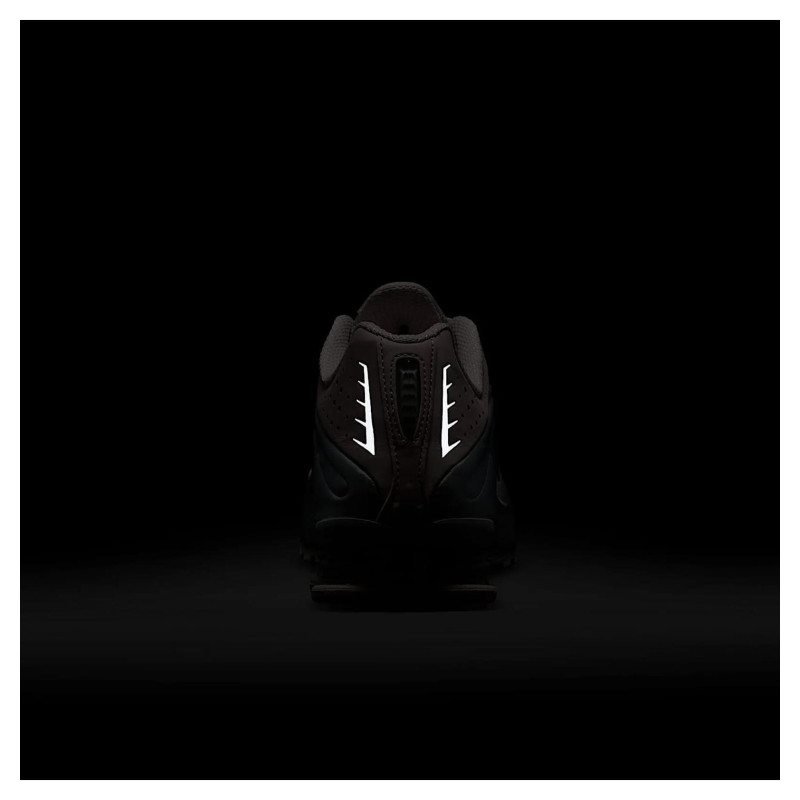 Кросівки жіночі Nike Shox R4 (AR3565-600)
