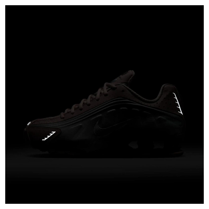 Кросівки жіночі Nike Shox R4 (AR3565-600)