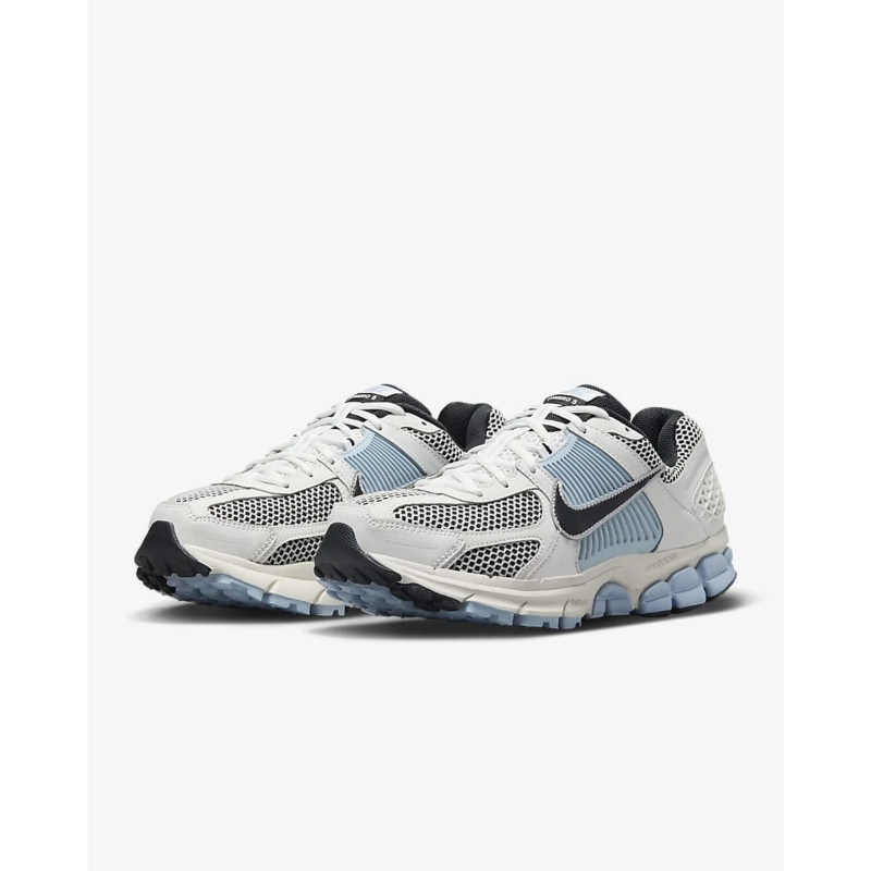 Кросівки жіночі Nike Zoom Vomero 5 (FQ7079-001)