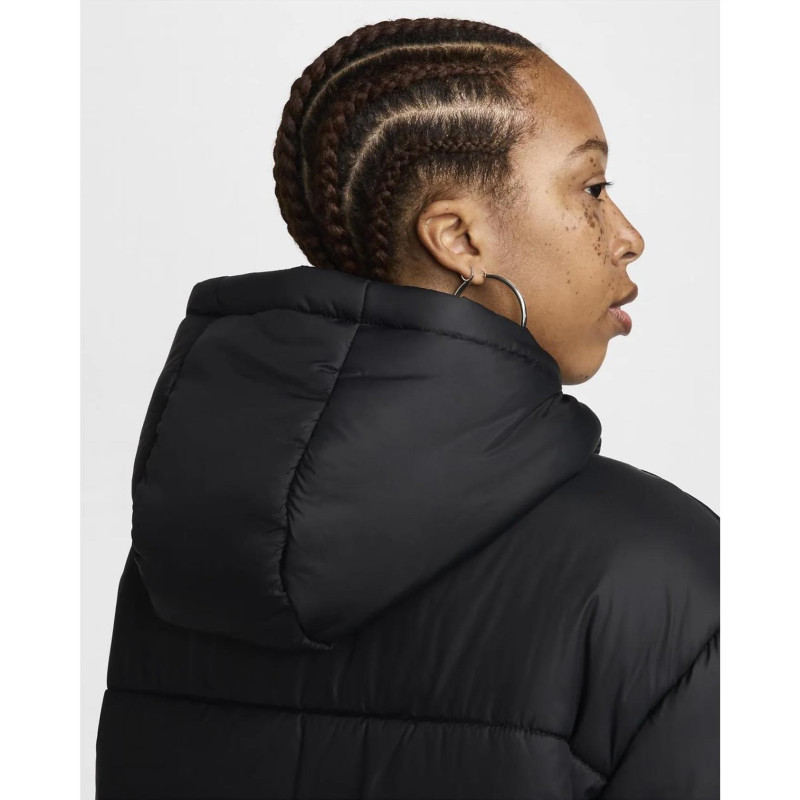 Куртка жіноча Nike Sportswear Classic Puffer (FZ5903-010)