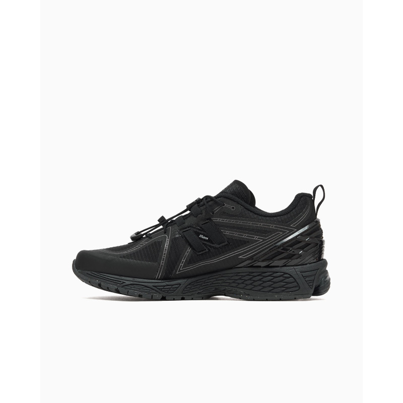 Кросівки чоловічі New Balance 1906R (U1906RNB)