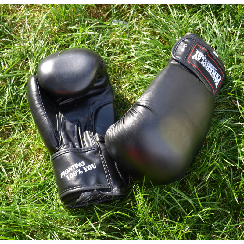 Боксерські рукавиці PowerPlay 3004 Classic Чорні 6 унцій