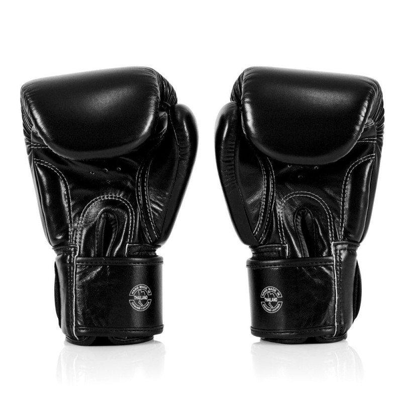 Боксерські рукавиці Fairtex BGV1-ONE (натуральна шкіра) Black 10 унцій (бинти в комплекті)