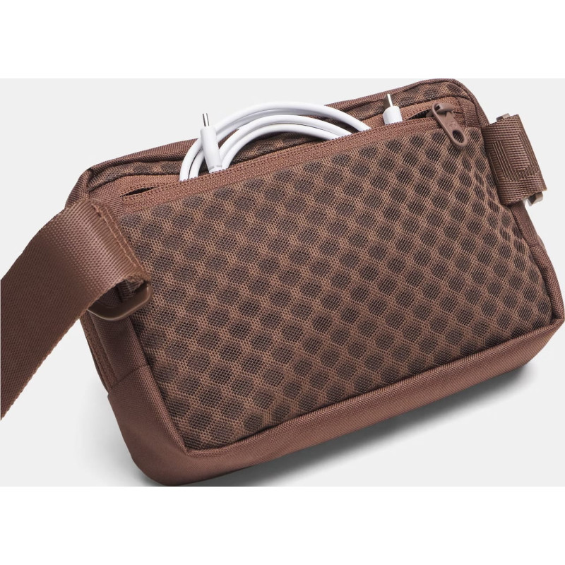 Сумка на пояс UA Essential WB Xbody 2L