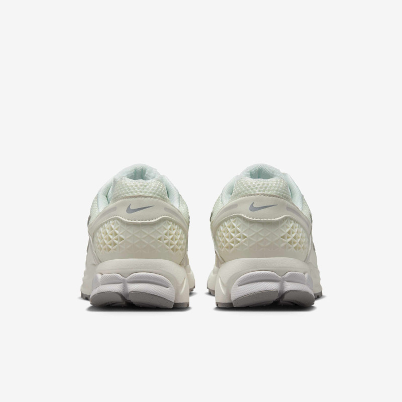 Кросівки чоловічі Nike Zoom Vomero 5 (FB9149-103)