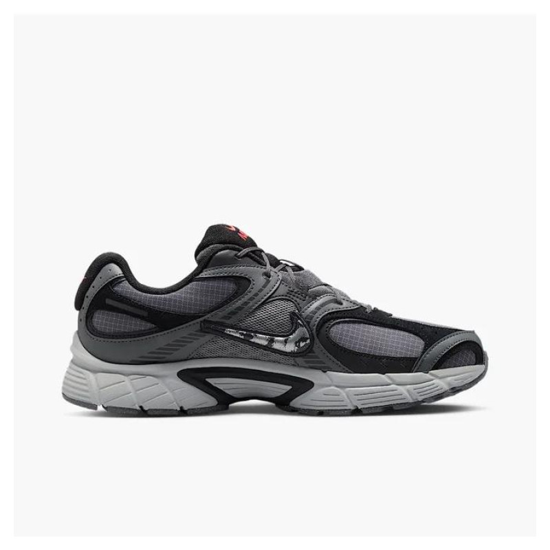 Кросівки чоловічі Nike V5 Rnr Se Grey (IM6769-068)