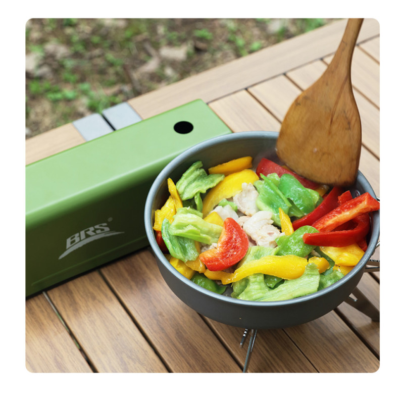 Набір туристичного посуду (2 каструлі з кришкою, котелок, сковорідка, чайник, 6 тарілок, ложка, черпак та губка) BRS-157, алюміній