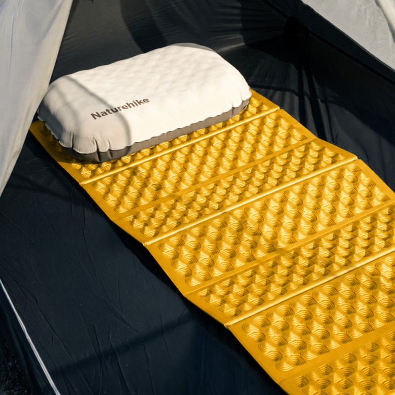 Килимок туристичний складаний одномісний IXPE Naturehike CNK2650WS010 з алюмінієвою плівкою, 200x60x2.3 см, жовтий