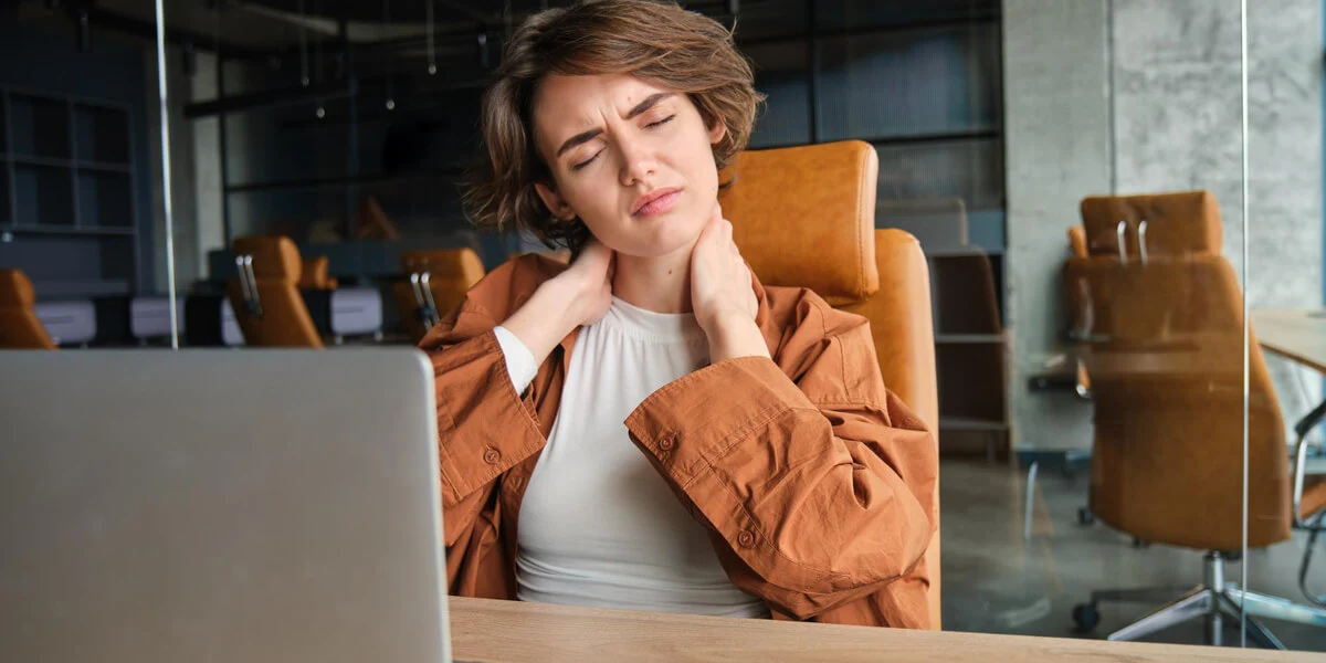 Напряжение шеи