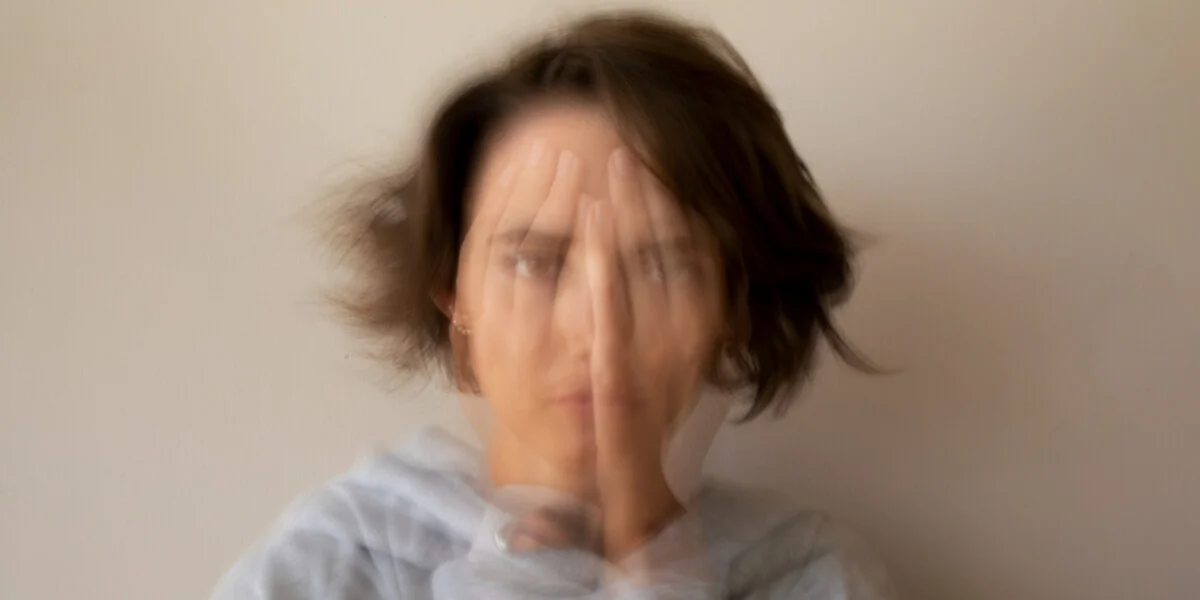 Тревожность как симптом, а не причина
